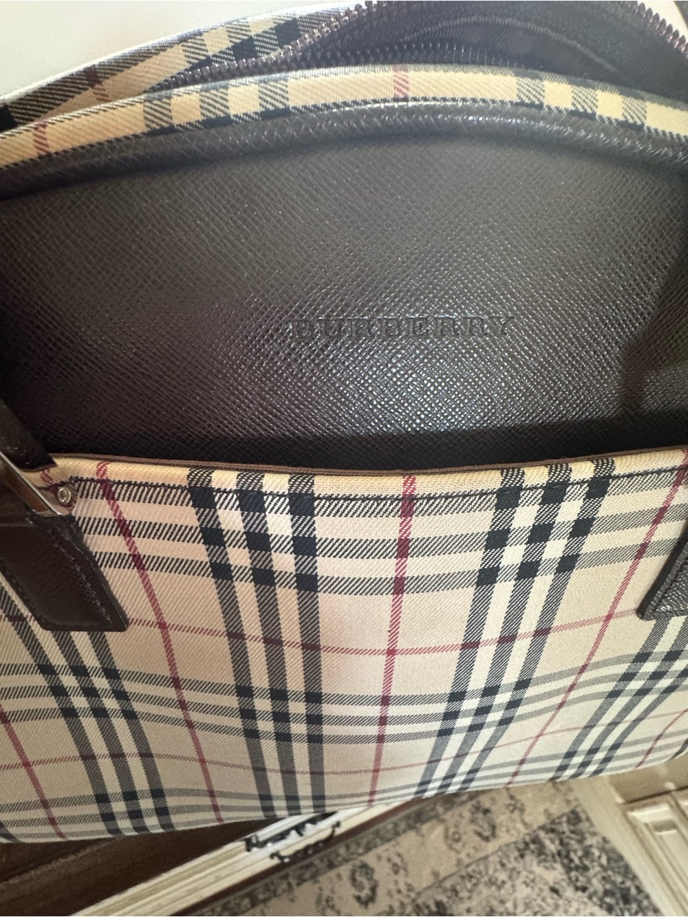 Vintage Burberry Beige Plaid Satchel with Brown Leather Handles - Picture 8 of 12
